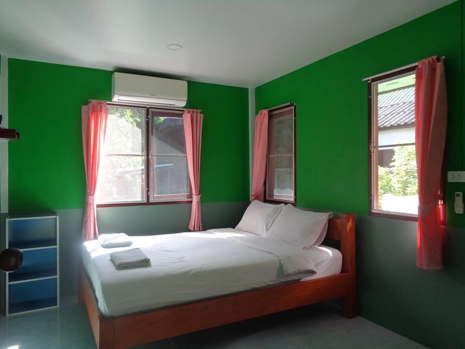 Sarm Mork Guest House Mehongszon Kültér fotó